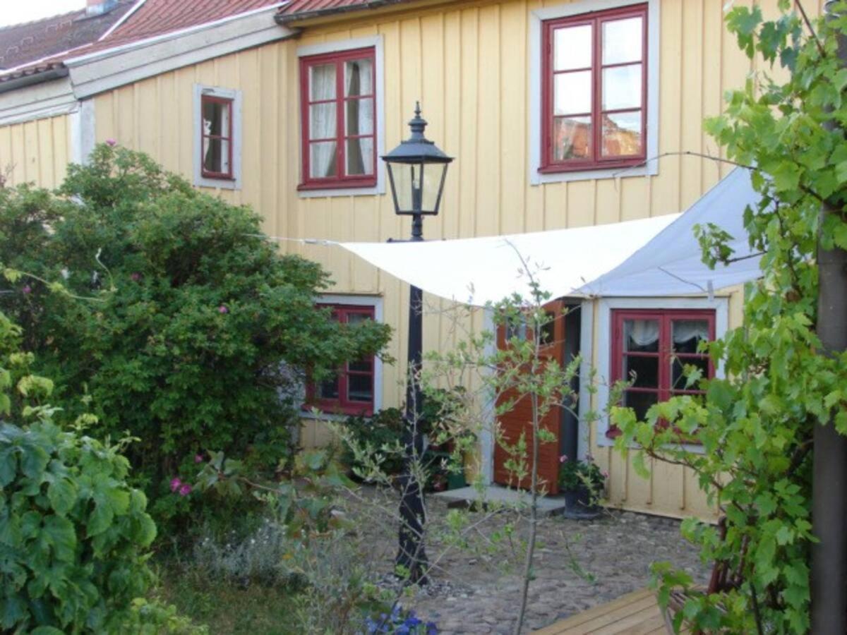 One Room Bed & Breakfast Skanninge Экстерьер фото